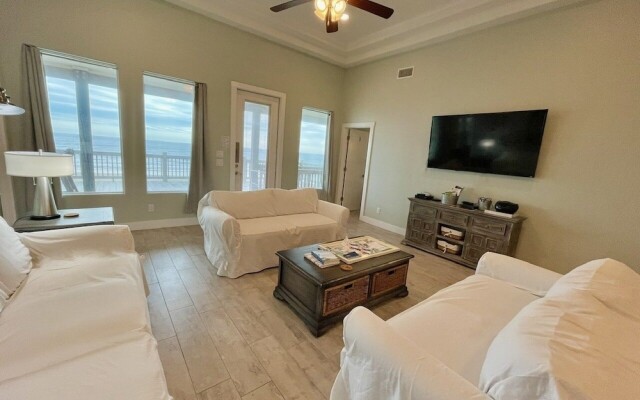 Beachfront Bigley First Row 4 Bedroom Home by Redawning