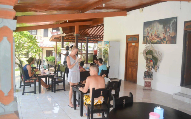 Beneyasa Beach Inn I