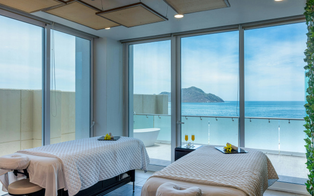 DoubleTree by Hilton Mazatlan