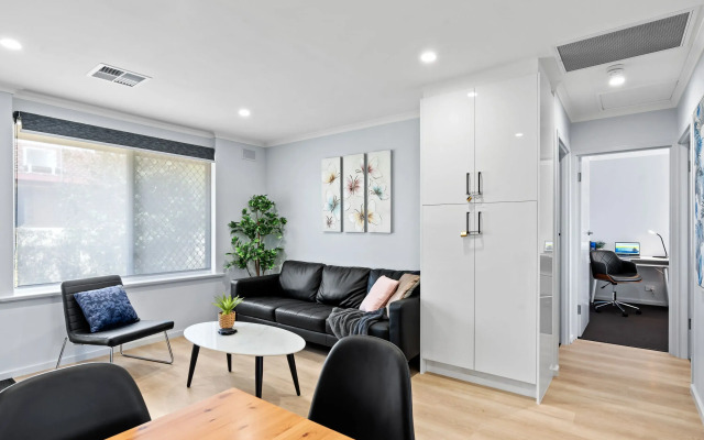 Hectorville Luxe Haven Suite