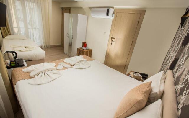 Honey Hotel