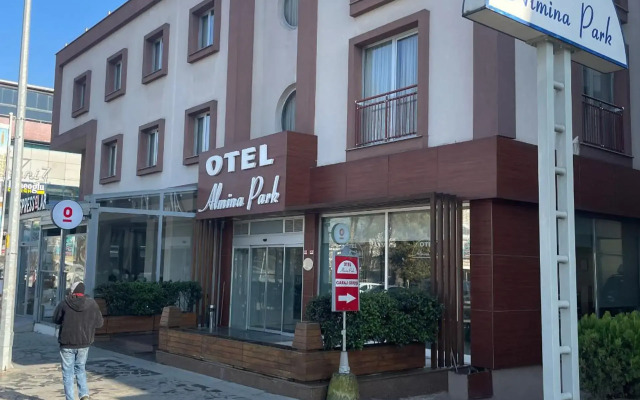 Hotel Almina Park
