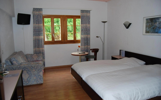 Hotel Du Pigne – Guest Rooms – Arolla