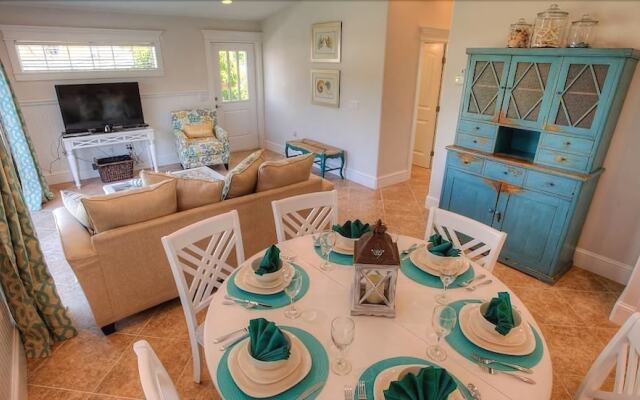 Hawaiian Tide Apartment 3