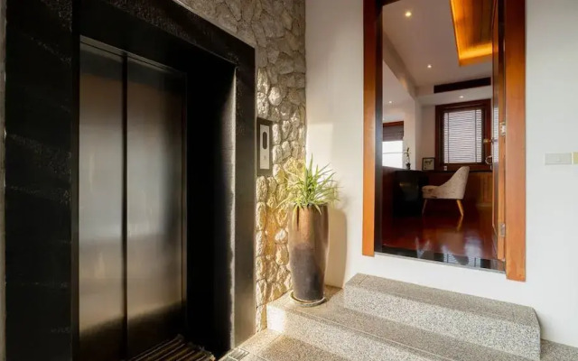 Seaview Villa In Hilltop Estate - VYS1