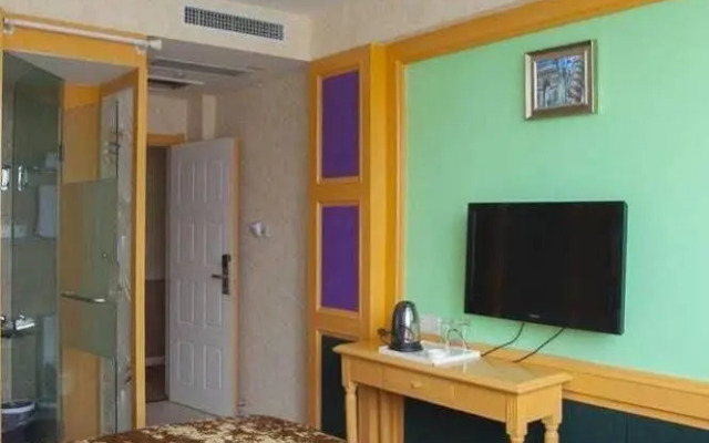 Wuhan Rome Holiday Hotel