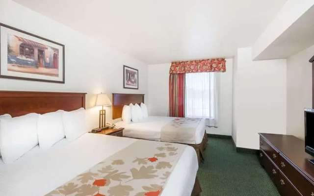 Clarion Pointe Charleston - West Ashley