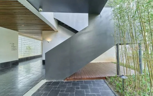 Qianyuan Jiangxin Hotel