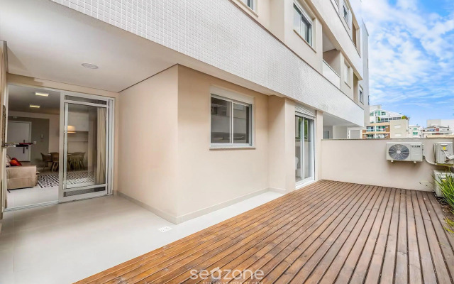 Apto c/ churrasq. 650m da praia - Ingleses CCI003