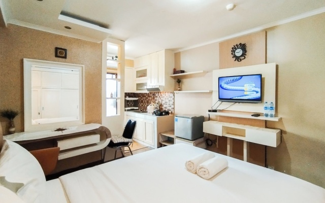 Nice And Comfortable Stay Studio At Gateway Ahmad Yani Cicadas Apartment – Guest Rooms – Bandung