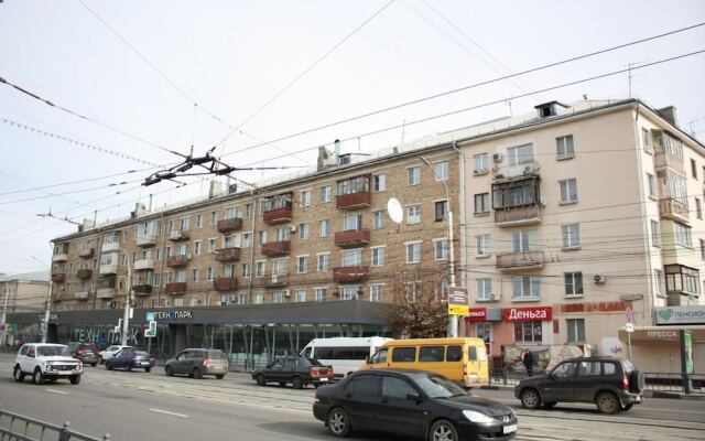 Apartment on Sovetskaya 17 A