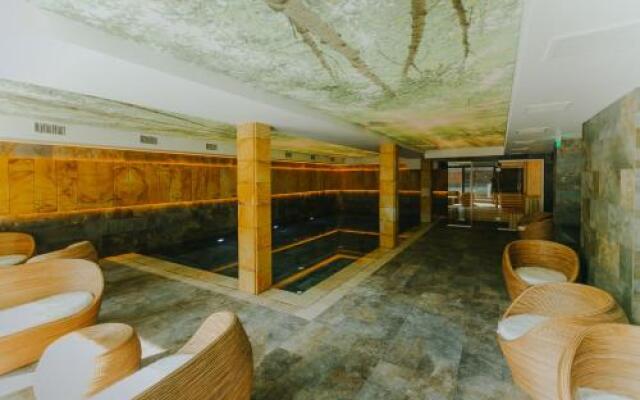 Lostrita - Pastravrie, Hotel & SPA