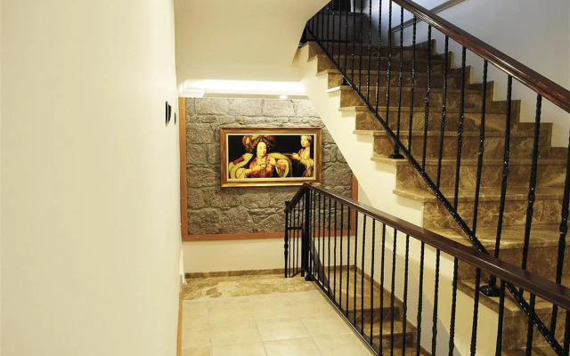 Assos Park Hotel