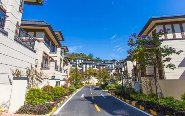 Tree Villa Holiday Villa