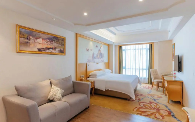 Vienna International Hotel (Huizhou Daya Bay Coastal Park Branch)