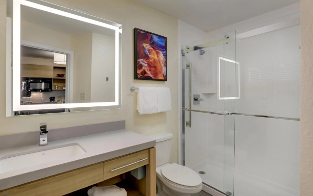 Candlewood Suites Lexington by IHG