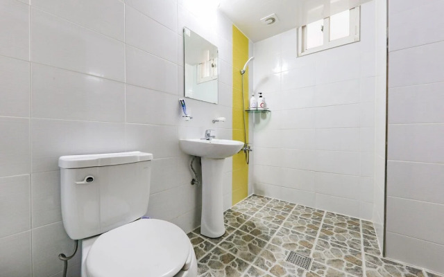 Boryeong Paradise Pension Motel