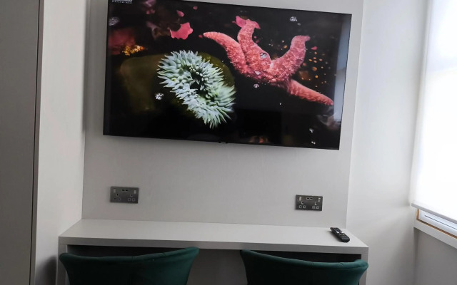 Mstay 88 Studios Kensington
