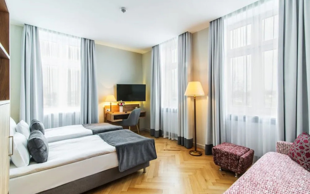 Sava Boutique Hotel