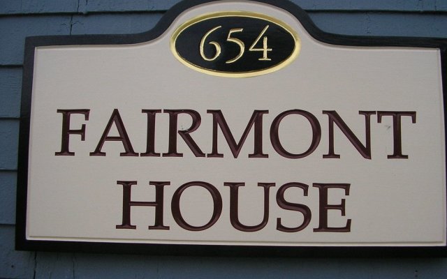 Fairmont House Bed & Breakfast