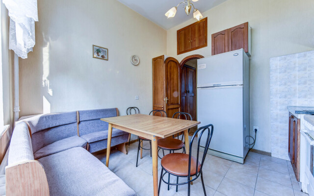 Гости Любят на Юрия Гагарина 35