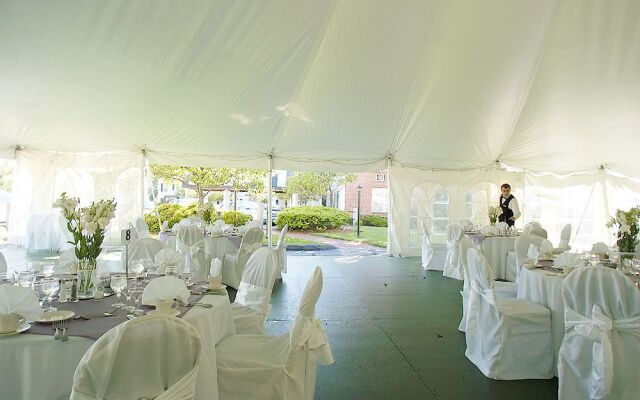 Westford Regency Inn & Conference Center