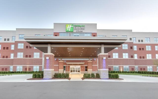 Holiday Inn Express & Suites Plymouth - Ann Arbor Area, an IHG Hotel