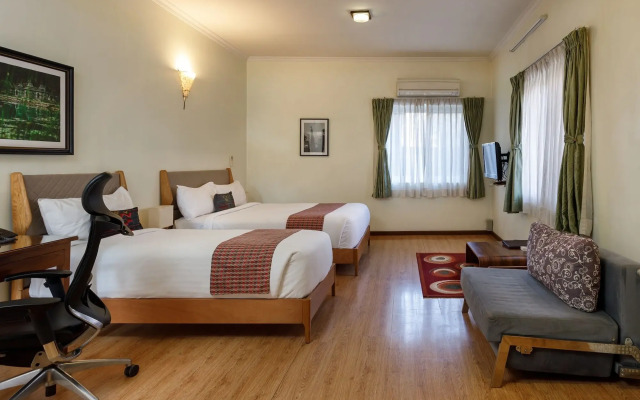 Shaligram Hotel & Spa