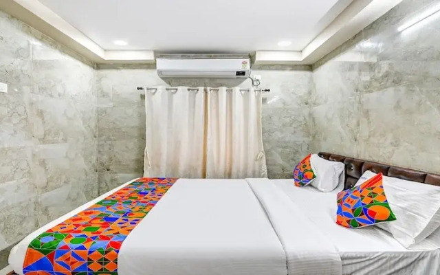 Fabhotel Srinivasa Guest House