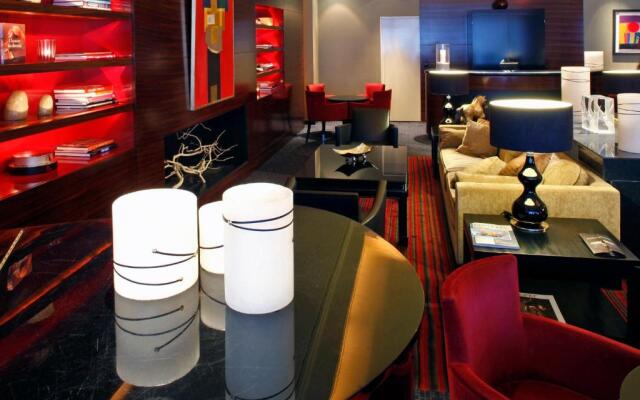 Warwick Champs-Elysées Paris