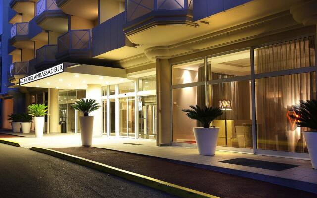 AC Hotel by Marriott Ambassadeur Antibes - Juan Les Pins