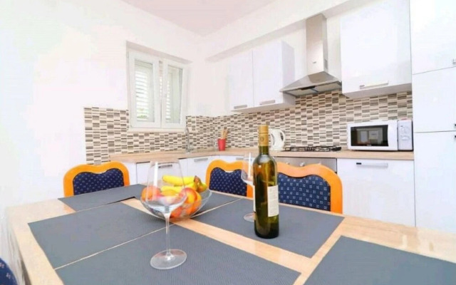 Sunny - 50 m From sea - A2