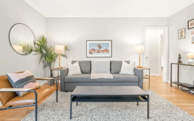 881 Furnished Apartments