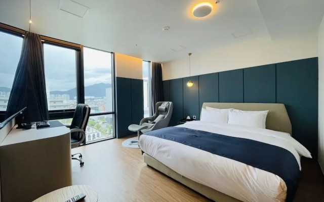 Browndot Hotel