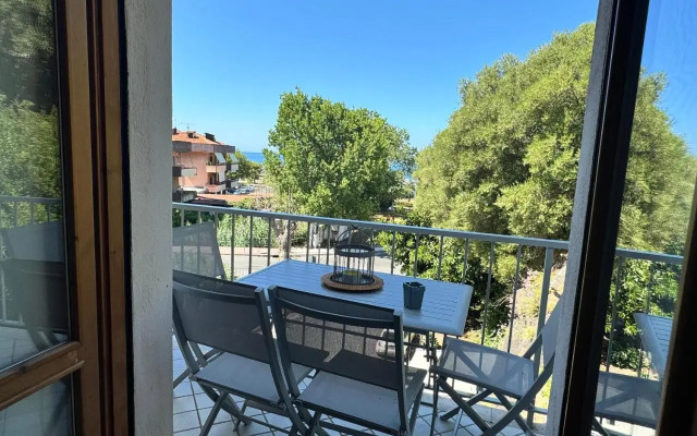 Mare Apartment 4