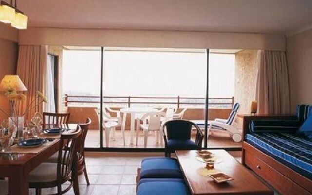 Frontera Holiday