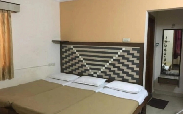 iROOMZ Amrutha Residency