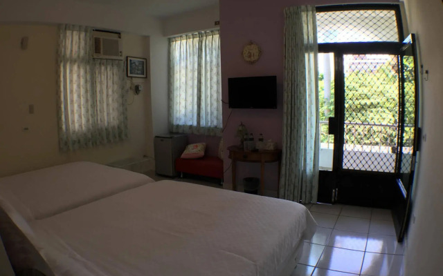 Zizai Garden Bed and Breakfast