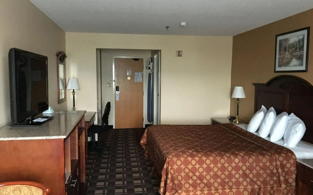 Cabot Inn & Suites