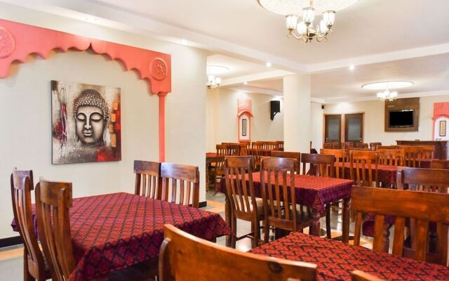 Capital O 35409 Hotel Megh Niwas