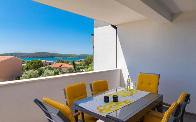 Penthouse Apartment Sax