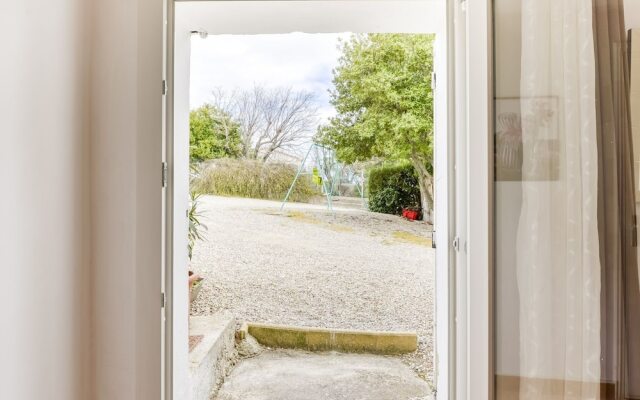 Inviting Holiday Home in Rasteau Near Vaison la Romaine