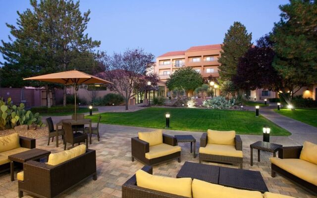 Courtyard Albuquerque Airport