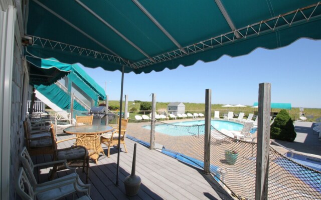 Sea Cliff House Motel