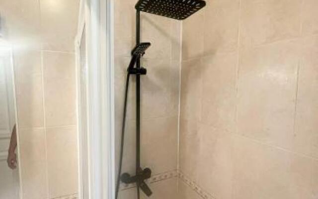 Spacious Cozy Rooms Chamberi