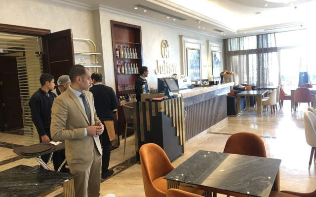 Nile Meridien Hotel