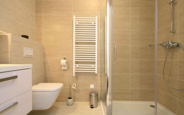 Nice Home in Grebastica With Wifi and 2 Bedrooms