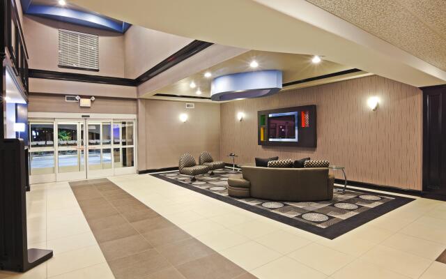 Holiday Inn Express Hotel & Suites JACKSONVILLE by IHG
