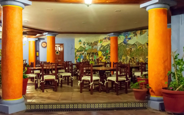 Hotel Santa Helena Plaza