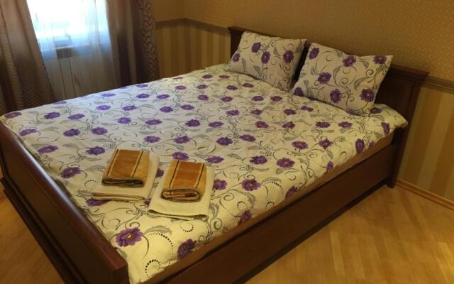 Apartment on Kostyushka 20